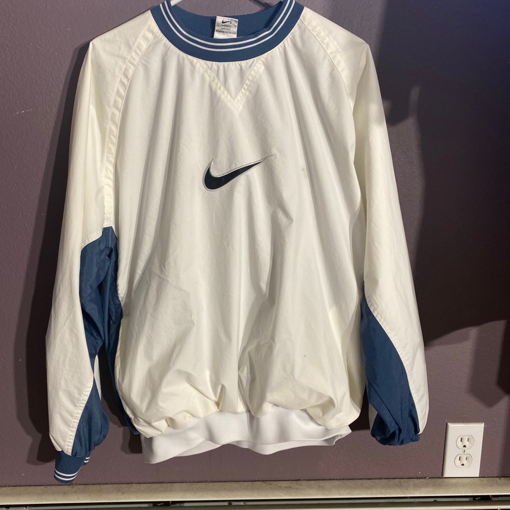 Early 00’s Nike Windbreaker